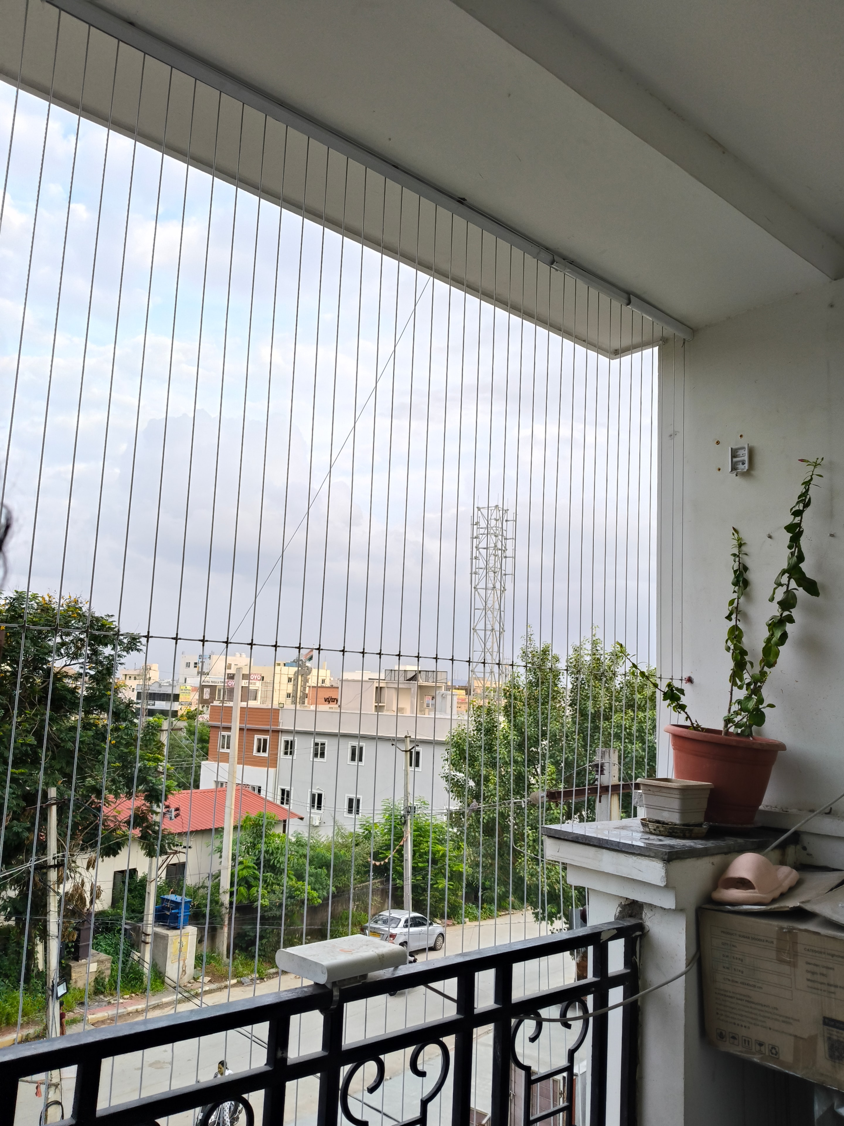 SS316 invisible grills installed on balcony