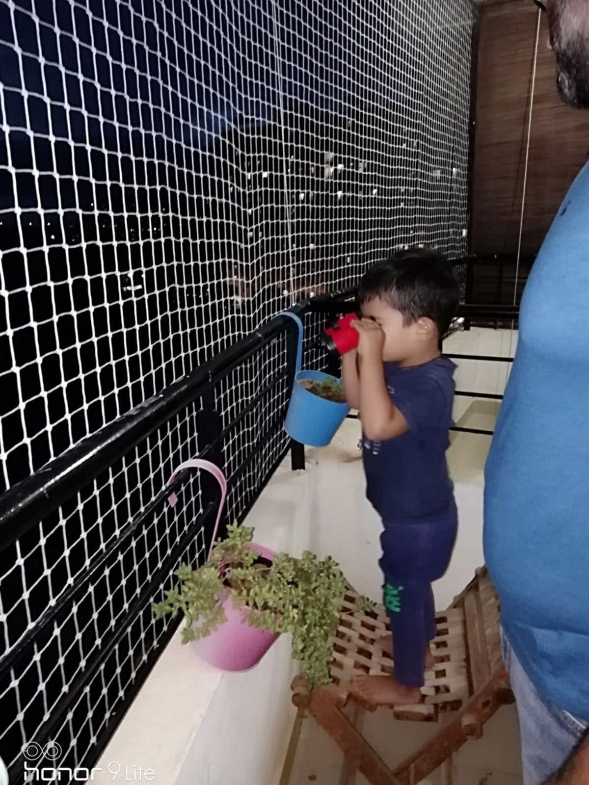 Children safety net on balcony